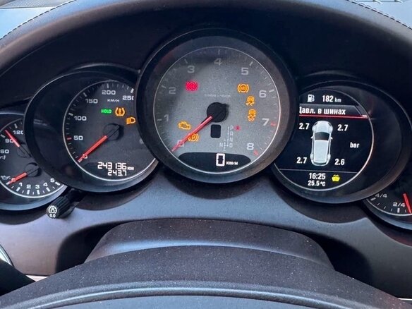 2012 Porsche Cayenne S II (958), чёрный, 2250000 рублей - вид 7