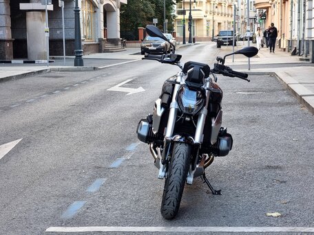 2024 BMW R 1250 R, чёрный, 1999000 рублей, вид 3