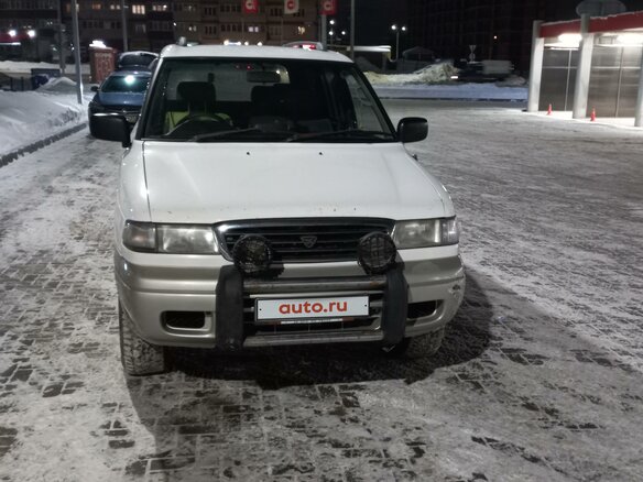 1995 Mazda MPV I (LV), белый, 800000 рублей - вид 1