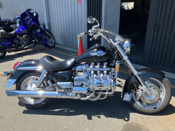 1997 Honda Valkyrie 1500, чёрный, 550000 рублей - вид 2