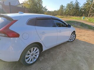 2015 Volvo V40 II, белый, 1150000 рублей, вид 3