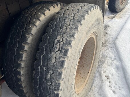 2001 КамАЗ 65111, серебристый, 500000 рублей, вид 2
