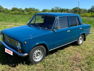 1975 Lada (ВАЗ) 21011, синий, 360000 рублей, вид 2