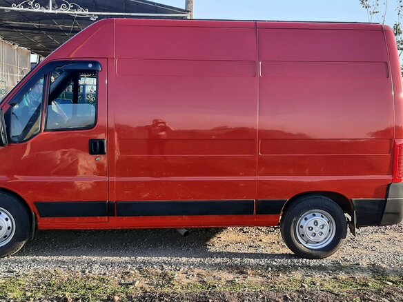 2009 Fiat Professional Ducato, красный, 1500000 рублей - вид 1