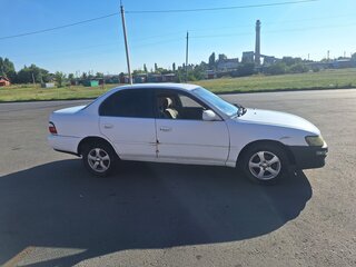 1995 Toyota Corolla VII (E100), белый, 250000 рублей, вид 4
