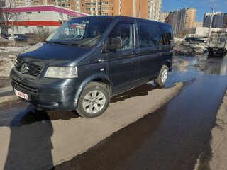 2004 Volkswagen Multivan T5, серый, 1530000 рублей, вид 3