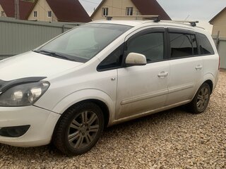 2012 Opel Zafira B Рестайлинг, белый, 750000 рублей, вид 4