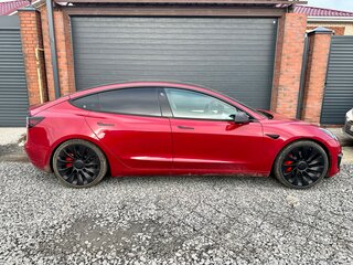 2021 Tesla Model 3 Performance I, красный, 3800000 рублей, вид 4