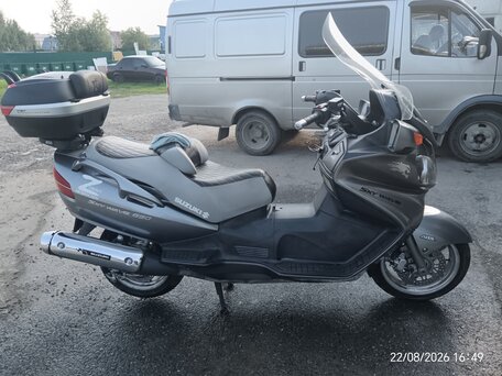 2008 Suzuki Burgman (SkyWave) 650, серый, 528000 рублей, вид 4