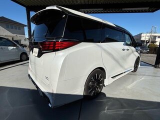 2024 Toyota Alphard IV, белый, 8100000 рублей, вид 5