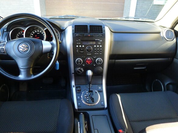 2010 Suzuki Grand Vitara II Рестайлинг, серебристый, 1270000 рублей - вид 30