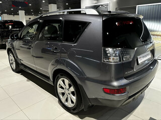 2010 Mitsubishi Outlander II Рестайлинг, серый, 958000 рублей, вид 3