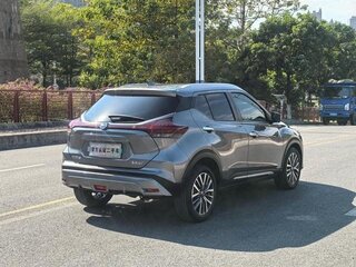 2023 Nissan Kicks I Рестайлинг, серебристый, 2070000 рублей, вид 5