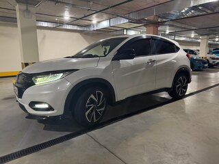 2019 Honda Vezel I Рестайлинг, белый, 2050000 рублей, вид 4