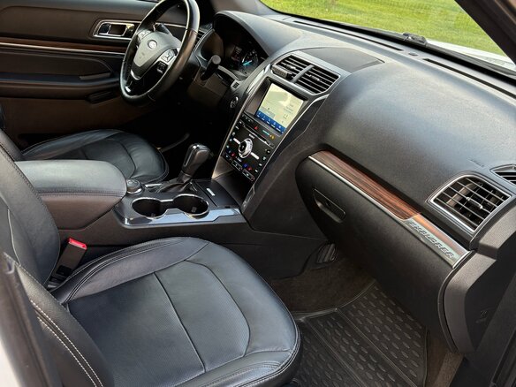 2018 Ford Explorer V Рестайлинг 2, белый - вид 9