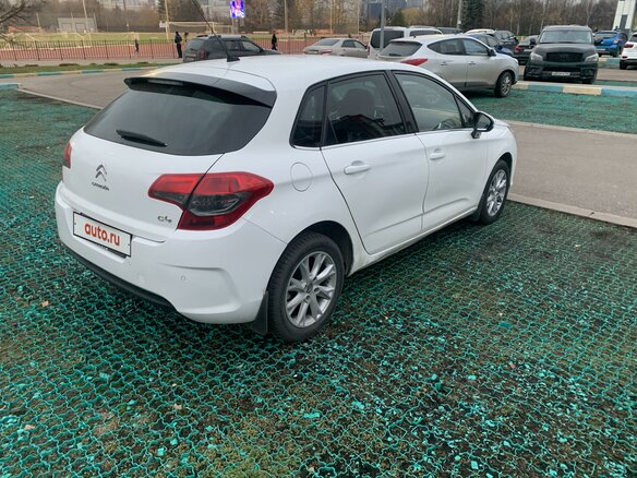 2012 Citroen C4 II, белый, 550000 рублей - вид 3