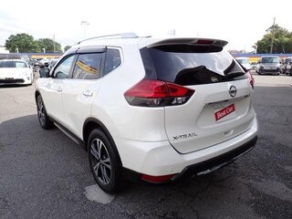 2020 Nissan X-Trail III Рестайлинг, белый, 1690000 рублей, вид 4