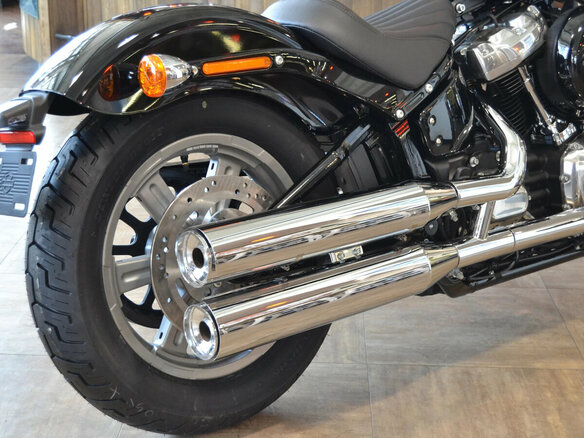 2022 Harley-Davidson Softail Standard, чёрный, 2150000 рублей - вид 5