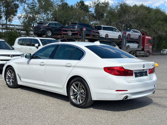 2019 BMW 5 серии 520d VII (G30/G31/G38), белый, 2200000 рублей - вид 6