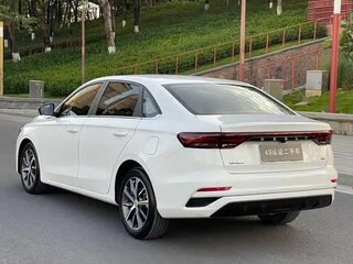 2022 Geely Emgrand II, белый, 900000 рублей, вид 4