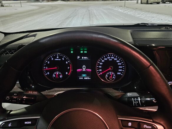 2021 Kia K5 III, чёрный, 2770000 рублей - вид 21