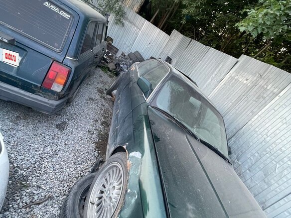 1992 BMW 5 серии 520i III (E34), зелёный, 130000 рублей - вид 4