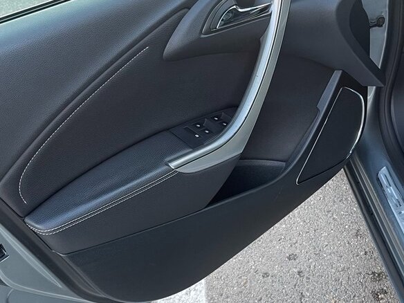 2011 Opel Astra J, серебристый - вид 11