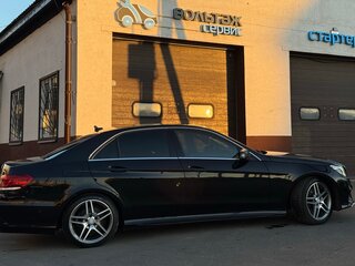 2013 Mercedes-Benz E-Класс 200 IV (W212, S212, C207) Рестайлинг, чёрный, 2299999 рублей, вид 2