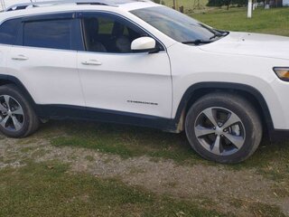 2018 Jeep Cherokee V (KL) Рестайлинг, белый, 2300000 рублей, вид 3