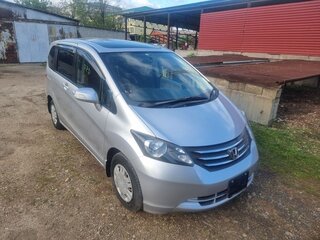 2009 Honda Freed I, серебристый, 1290000 рублей, вид 1