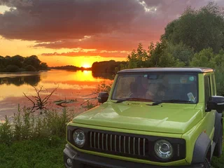 2021 Suzuki Jimny Sierra IV, жёлтый, 1999000 рублей, вид 3