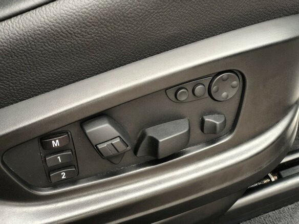 2013 BMW X5 50i II (E70) Рестайлинг, белый - вид 21