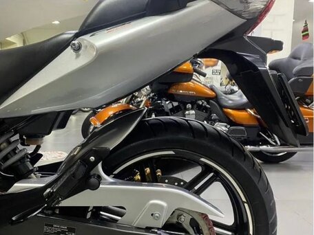 2005 Honda CBF 600, серебристый, 470000 рублей, вид 5