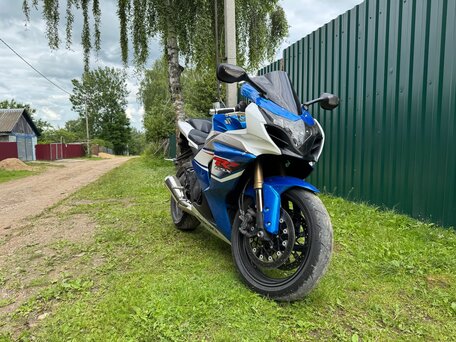 2010 Suzuki GSX-R 1000, синий, 600000 рублей, вид 1