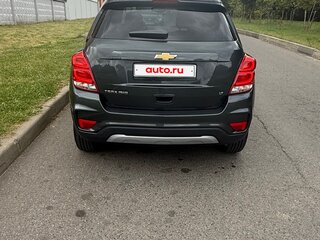 2020 Chevrolet Trax I Рестайлинг, серый, 1500000 рублей, вид 4
