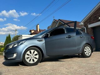 2013 Kia Rio 5-speed III, голубой, 1290000 рублей, вид 2