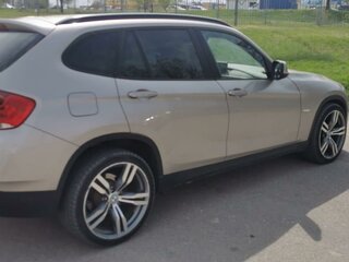 2011 BMW X1 18i I (E84), серебристый, 1250000 рублей, вид 5