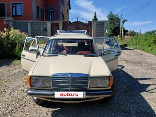 1982 Mercedes-Benz W123 300, бежевый, 505000 рублей, вид 5
