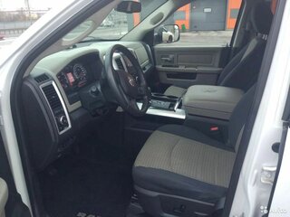2012 Dodge RAM IV (DS/DJ), белый, 3400000 рублей, вид 4