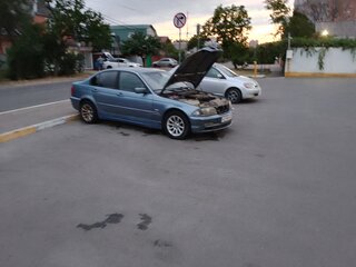 2000 BMW 3 серии 318i IV (E46), серый, 460000 рублей, вид 3
