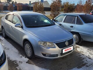 2008 Volkswagen Passat B6, серебристый, 600000 рублей, вид 2