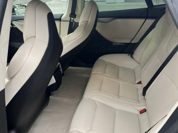 2018 Tesla Model S 75D I Рестайлинг, чёрный, 3490000 рублей - вид 9