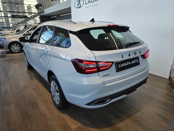 2026 Lada (ВАЗ) Vesta SW I Рестайлинг (NG), белый, 1815000 рублей - вид 5