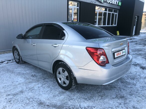 2015 Chevrolet Aveo II, серебристый - вид 6
