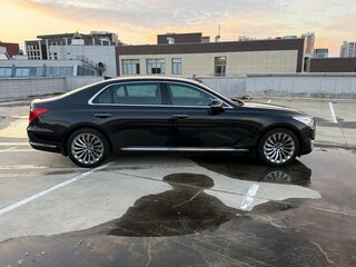 2017 Genesis G90 I, чёрный, 2949000 рублей, вид 3