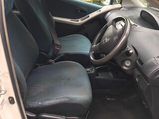 2005 Toyota Vitz II (XP90), белый, 500000 рублей, вид 4