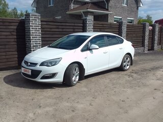 2013 Opel Astra J Рестайлинг, белый, 950000 рублей, вид 3