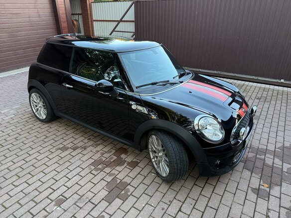 2010 Mini Hatch Cooper S II (R56) Рестайлинг, чёрный, 2440000 рублей - вид 10