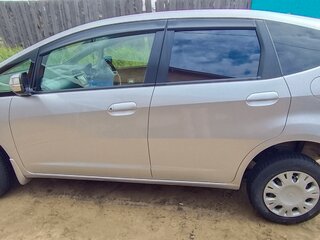 2012 Honda Fit II, серебристый, 885000 рублей, вид 3