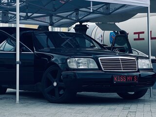 1993 Mercedes-Benz S-Класс 300 Long III (W140), чёрный, 700000 рублей, вид 3